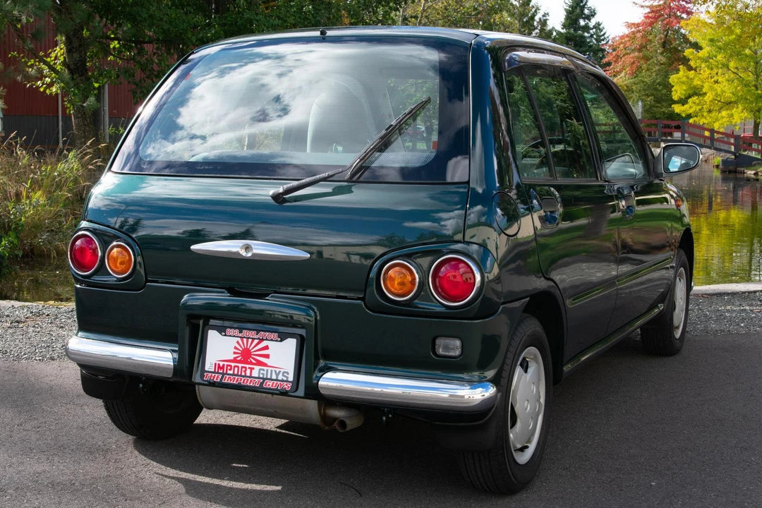 1996 Subaru Vivio - Image 4 of 31