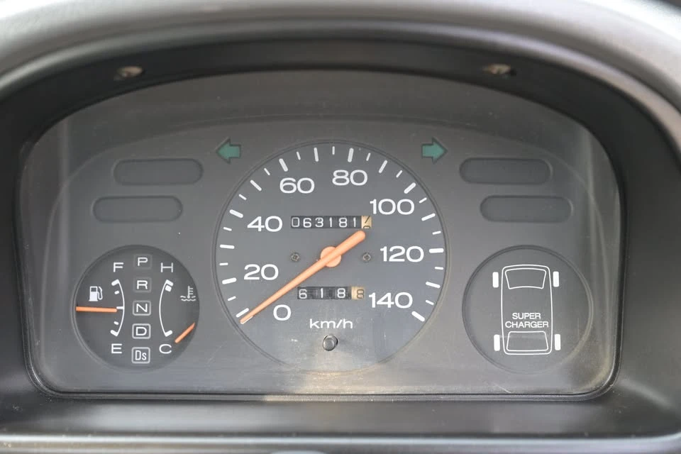 1996 Subaru Sambar 5th Gen - Image 10 of 18