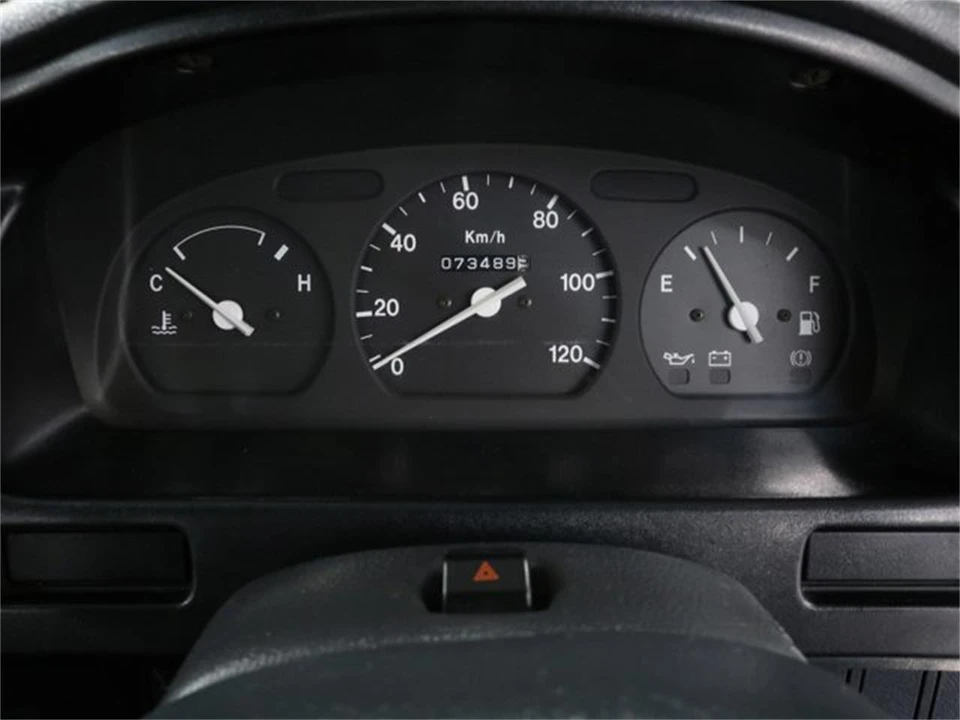 1996 Suzuki Carry & Every 9th Gen - Image 9 of 31