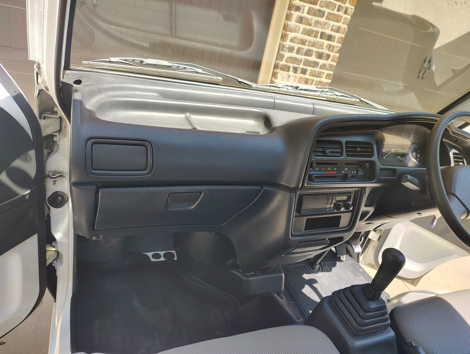 1996 Suzuki Carry & Every 9th Gen - Image 13 of 17