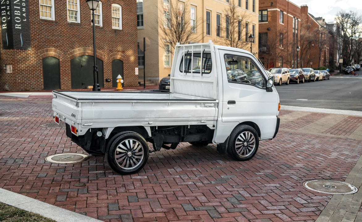 1996 Suzuki Carry & Every 9th Gen - Image 24 of 31