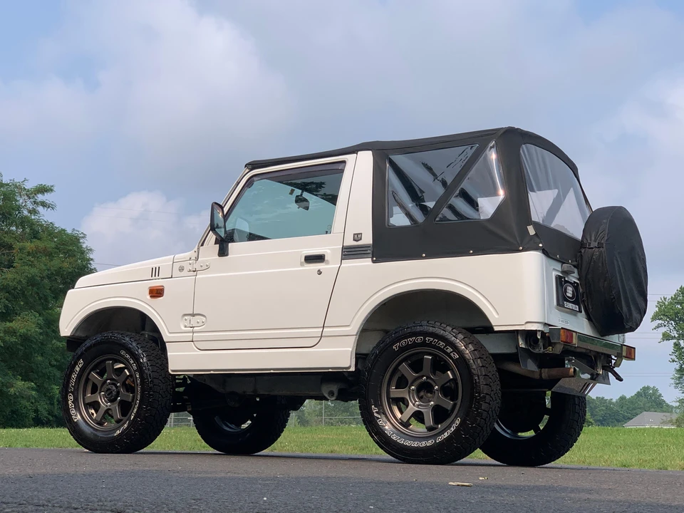 1996 Suzuki Jimny 2nd Gen - Image 11 of 31