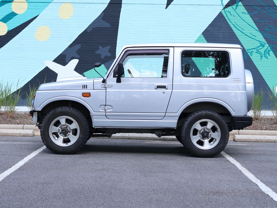 1996 Suzuki Jimny 2nd Gen - Image 19 of 31