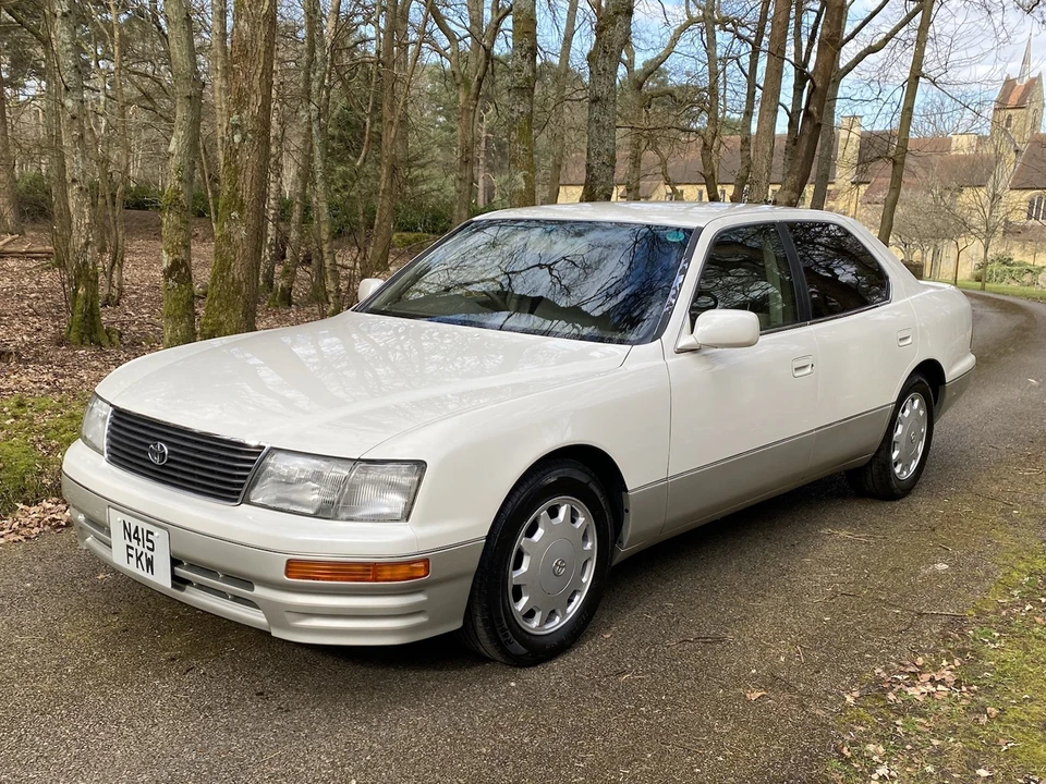 1996 Toyota Celsior 1st Gen - Image 2 of 31
