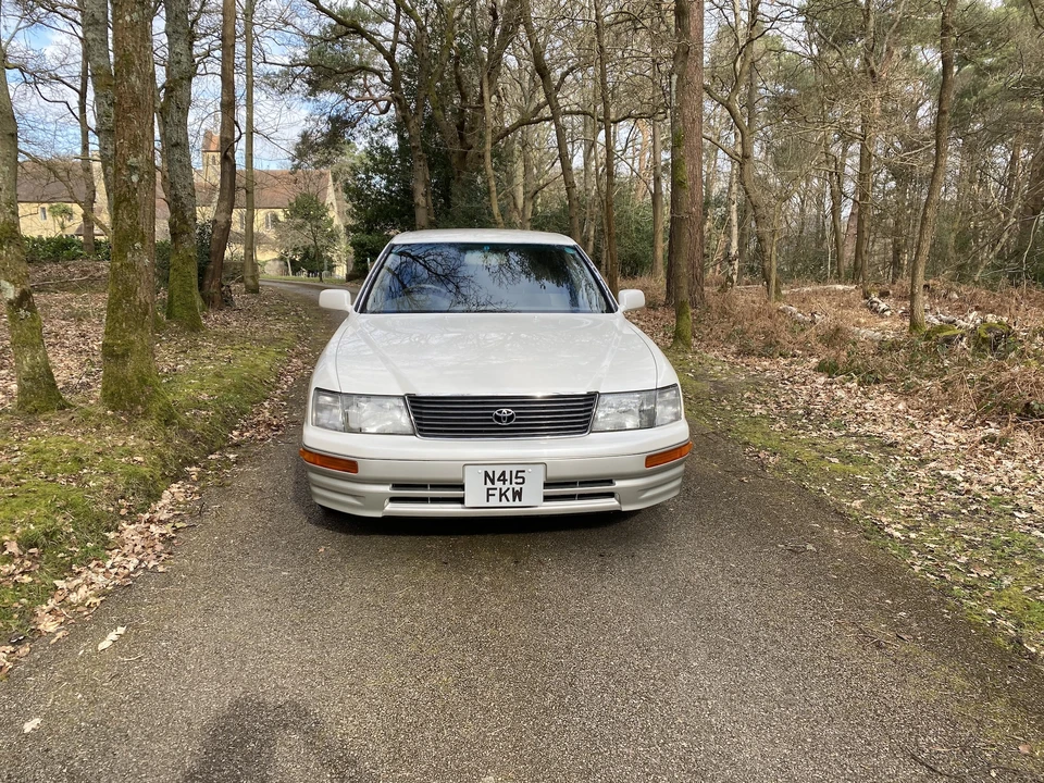 1996 Toyota Celsior 1st Gen - Image 7 of 31