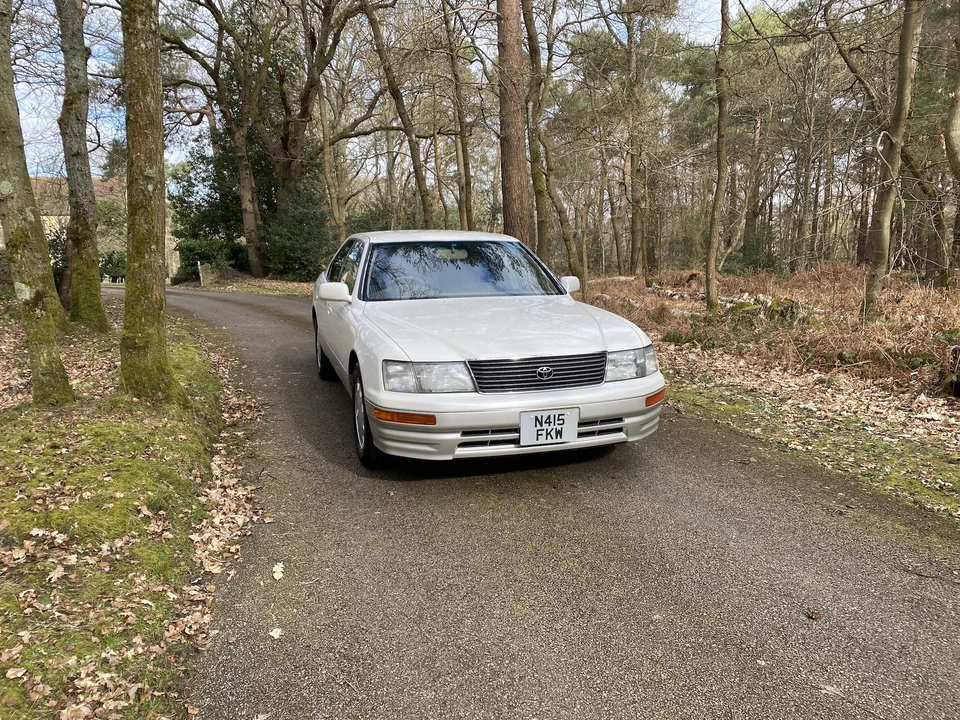 1996 Toyota Celsior 1st Gen - Image 12 of 31