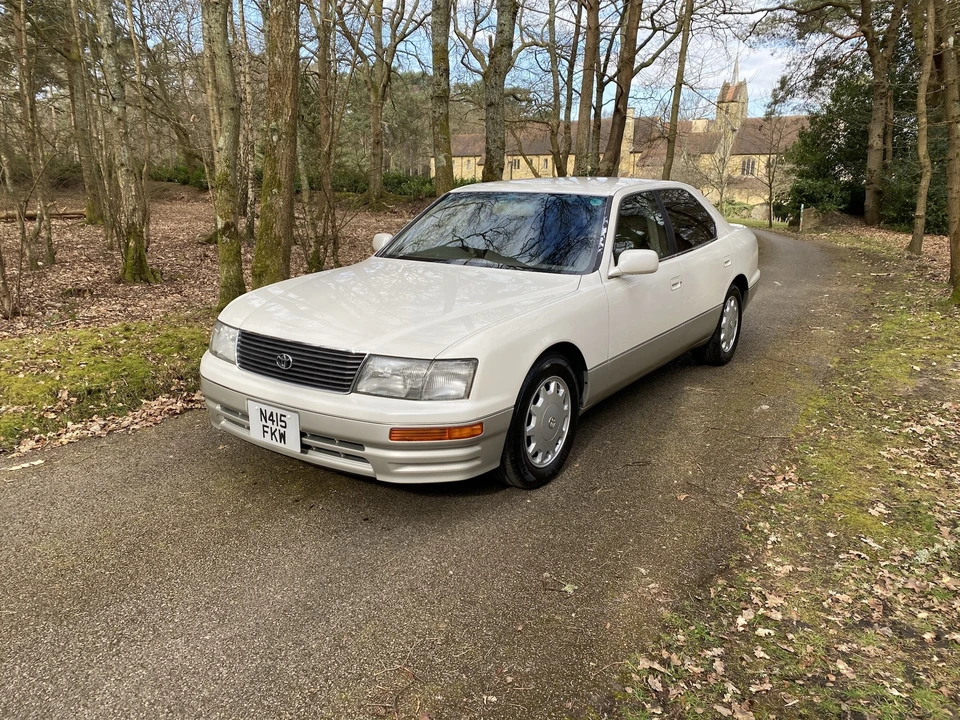 1996 Toyota Celsior 1st Gen - Image 21 of 31