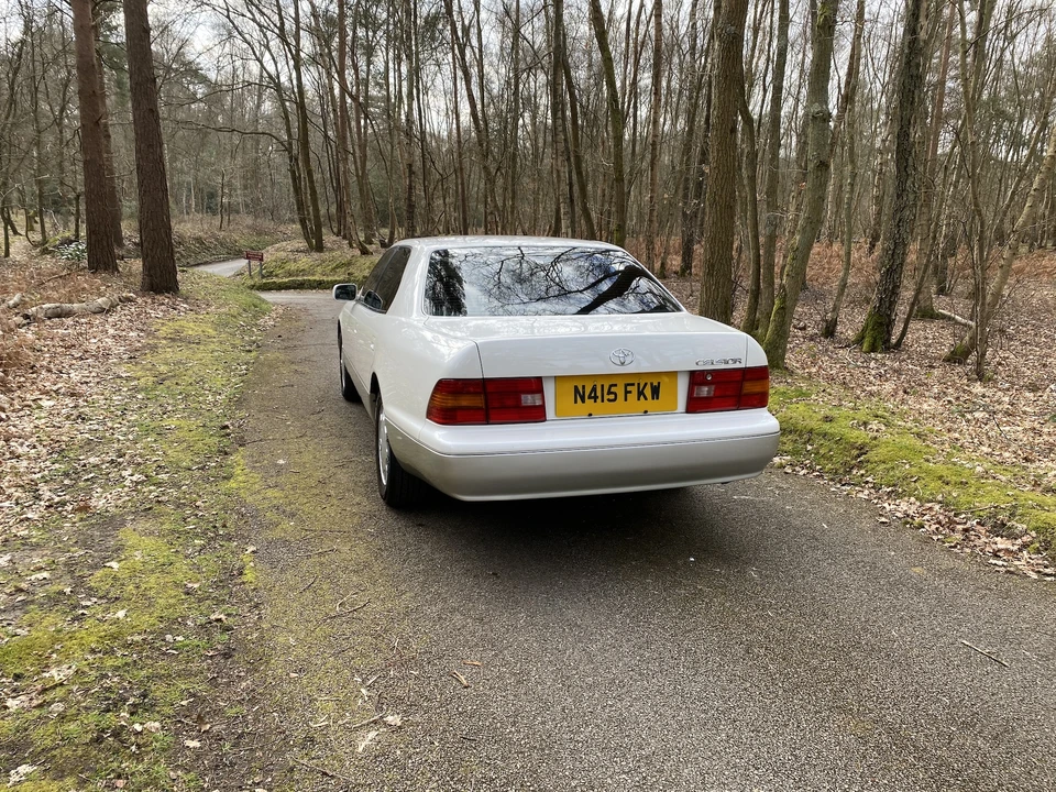 1996 Toyota Celsior 1st Gen - Image 26 of 31