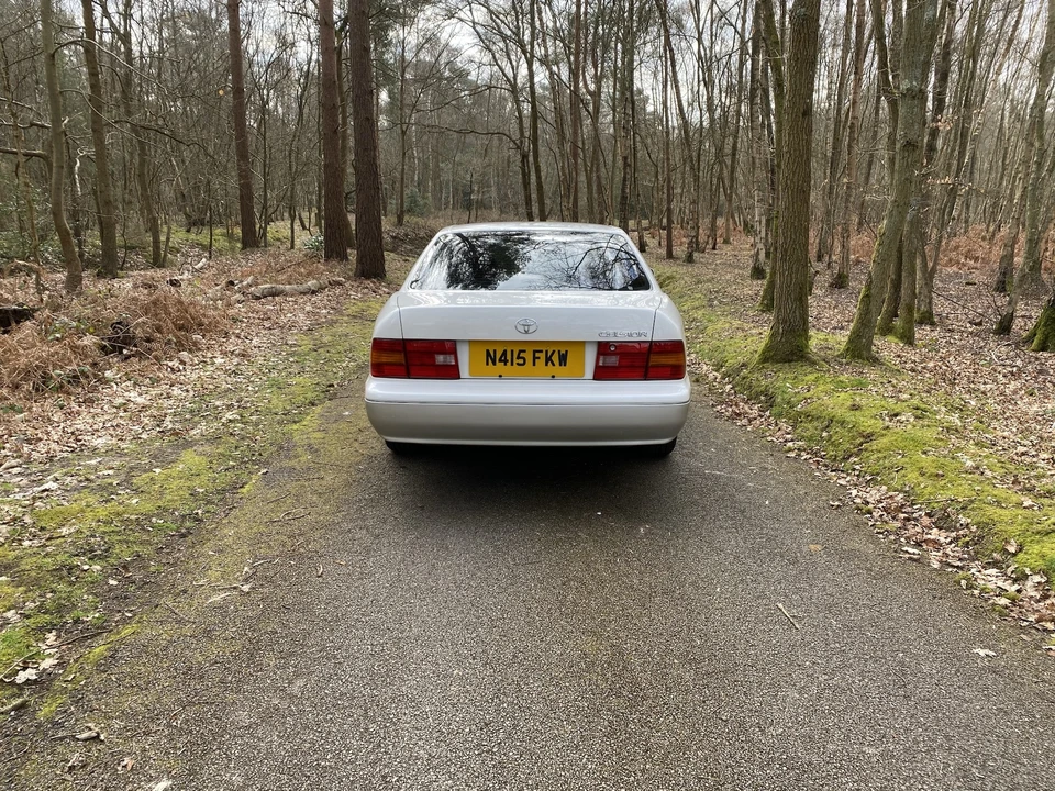 1996 Toyota Celsior 1st Gen - Image 27 of 31
