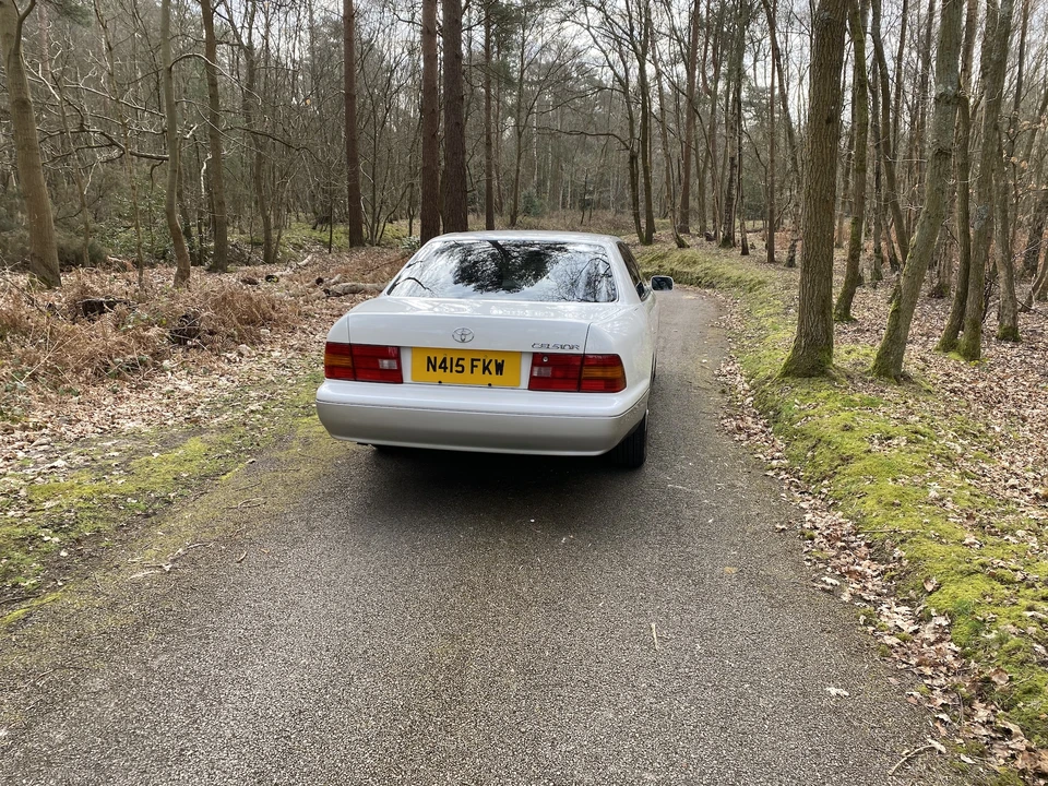1996 Toyota Celsior 1st Gen - Image 29 of 31