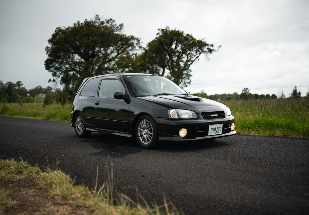 1996 Toyota Starlet 5th Gen - Image 3 of 31