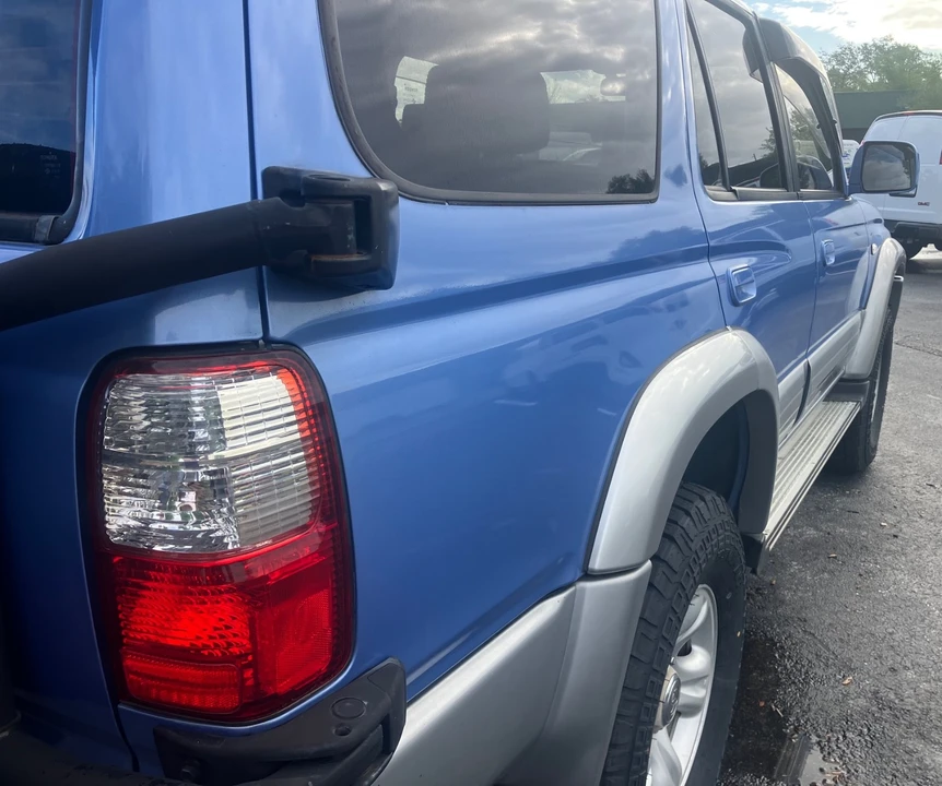 1996 Toyota 4Runner 3rd Gen - Image 9 of 21