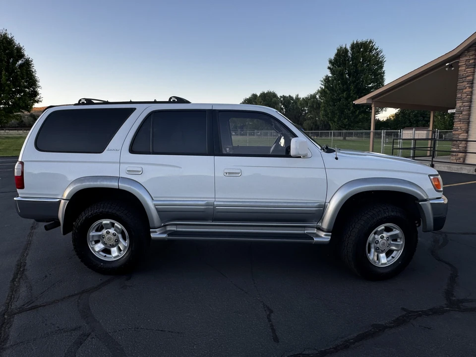 1996 Toyota 4Runner 3rd Gen - Image 21 of 31