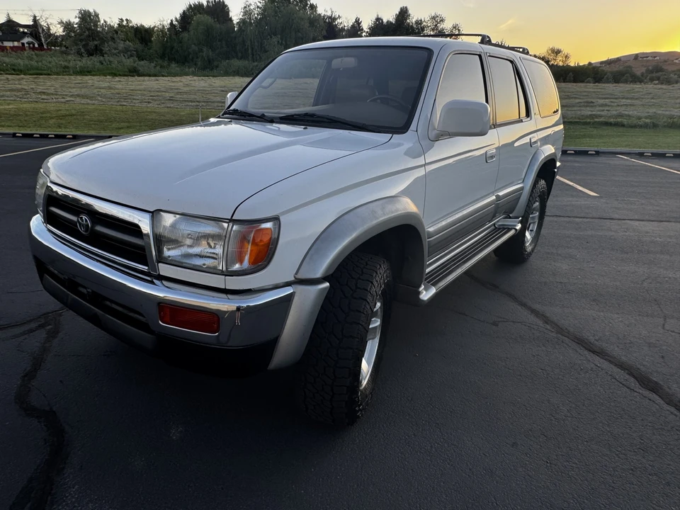 1996 Toyota 4Runner 3rd Gen - Image 3 of 31