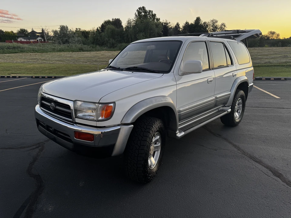 1996 Toyota 4Runner 3rd Gen - Image 4 of 31