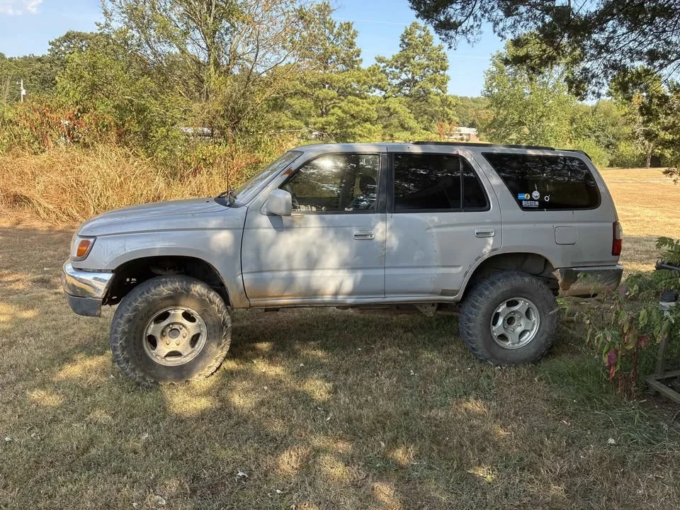 1996 Toyota 4Runner 3rd Gen - Image 3 of 4