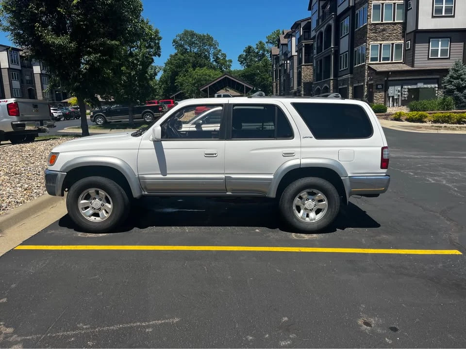 1996 Toyota 4Runner 3rd Gen - Image 6 of 12