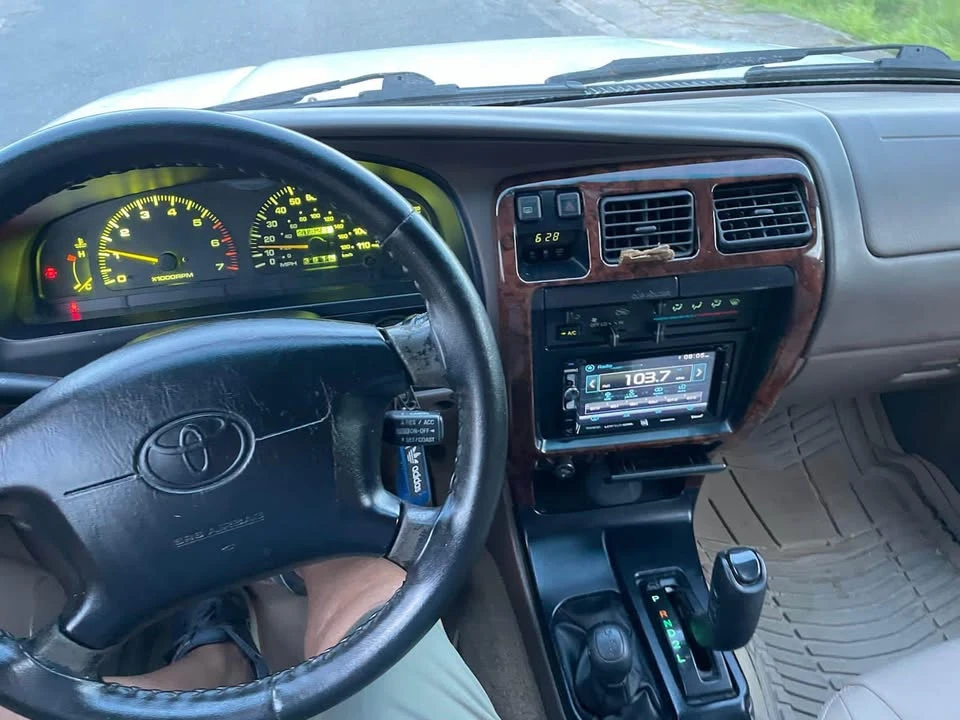 1996 Toyota 4Runner 3rd Gen - Image 5 of 9