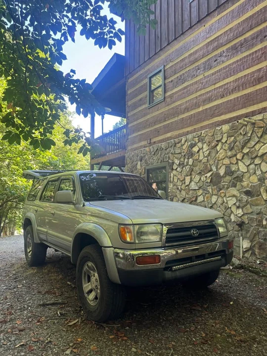 1996 Toyota 4Runner 3rd Gen - Image 2 of 3