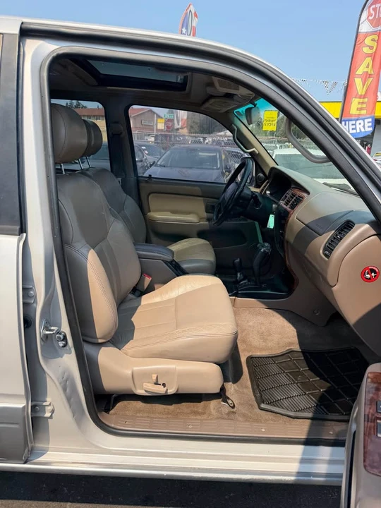 1996 Toyota 4Runner 3rd Gen - Image 12 of 13