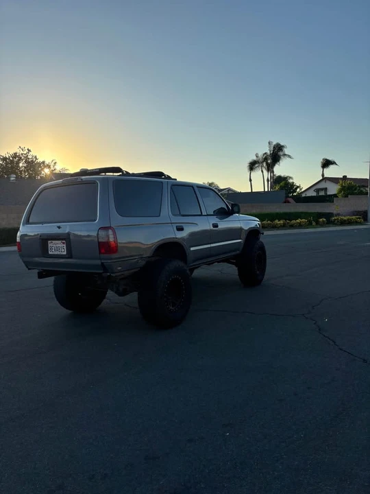 1996 Toyota 4Runner 3rd Gen - Image 5 of 11