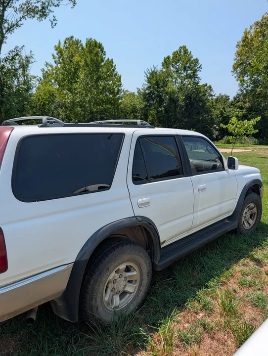 1996 Toyota 4Runner 3rd Gen - Image 2 of 11