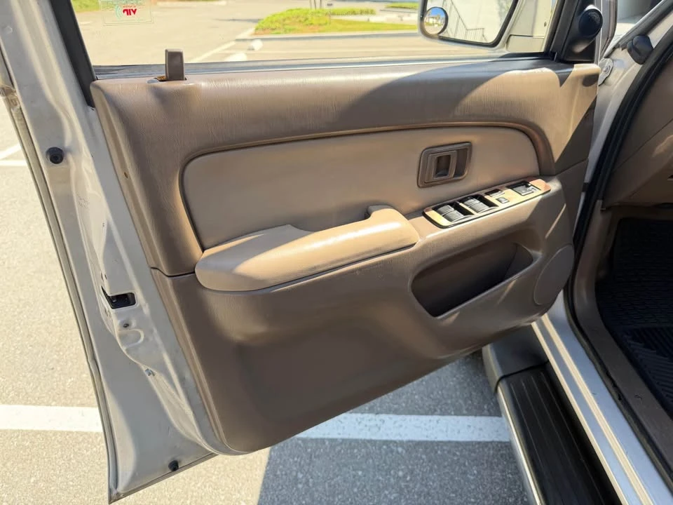 1996 Toyota 4Runner 3rd Gen - Image 11 of 18