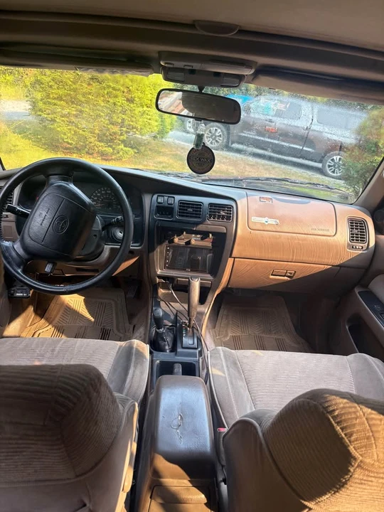 1996 Toyota 4Runner 3rd Gen - Image 13 of 15