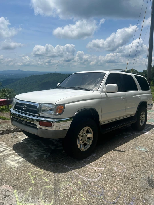 1996 Toyota 4Runner 3rd Gen - Image 10 of 31