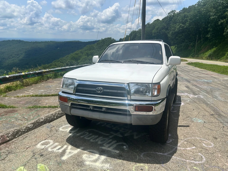 1996 Toyota 4Runner 3rd Gen - Image 13 of 31