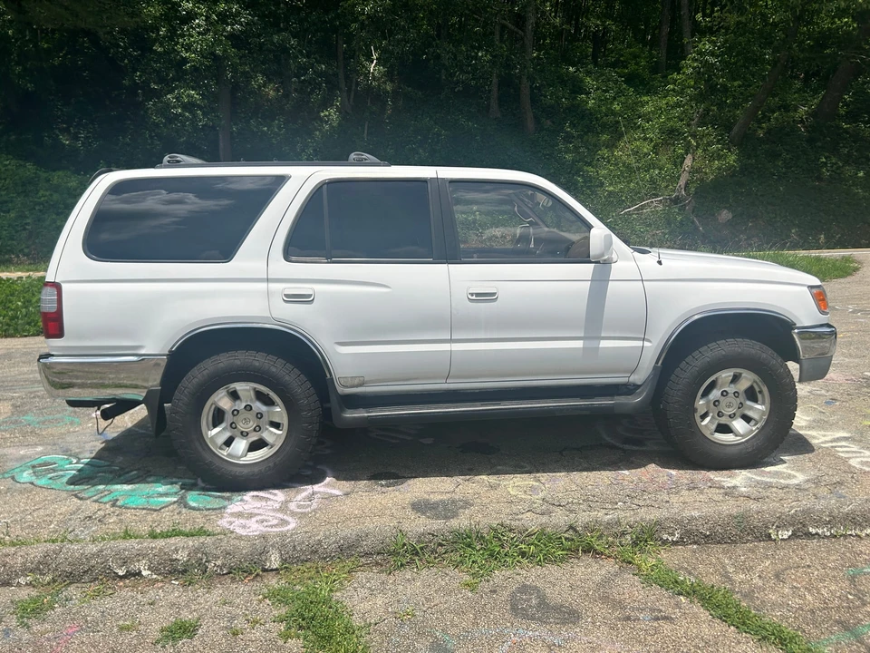 1996 Toyota 4Runner 3rd Gen - Image 19 of 31