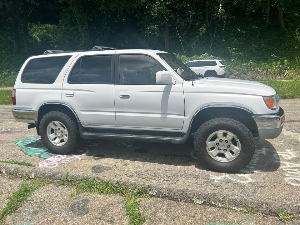 1996 Toyota 4Runner 3rd Gen - Image 18 of 31