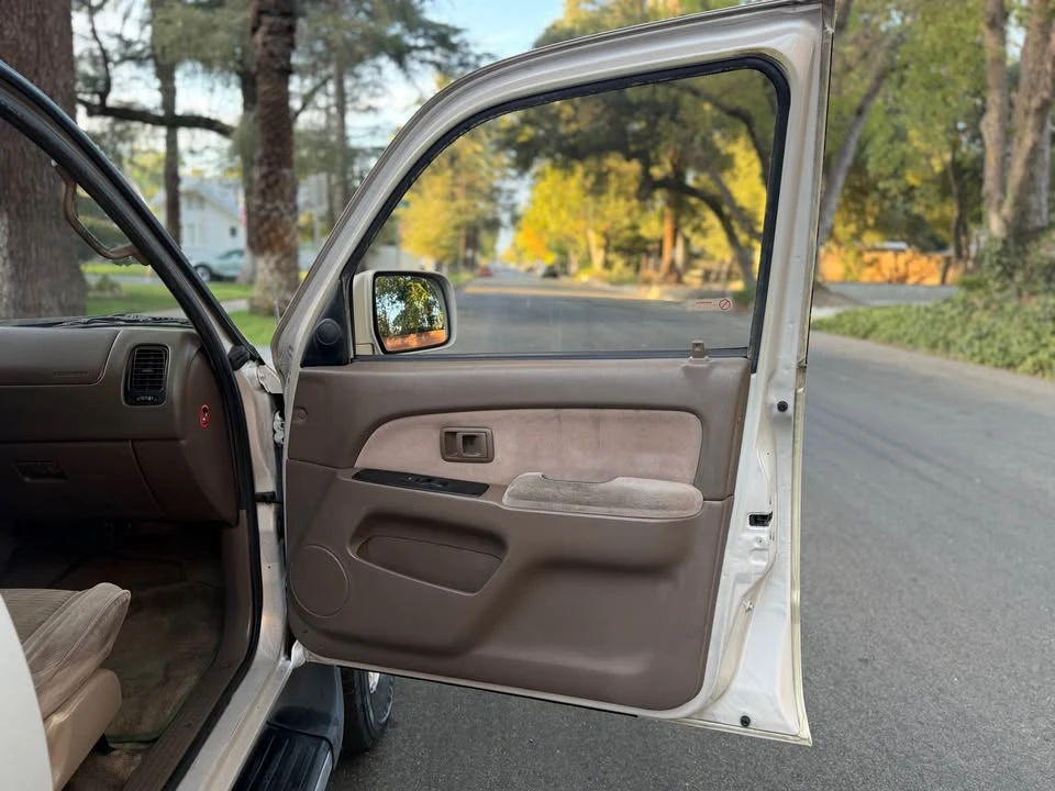 1996 Toyota 4Runner 3rd Gen - Image 12 of 19