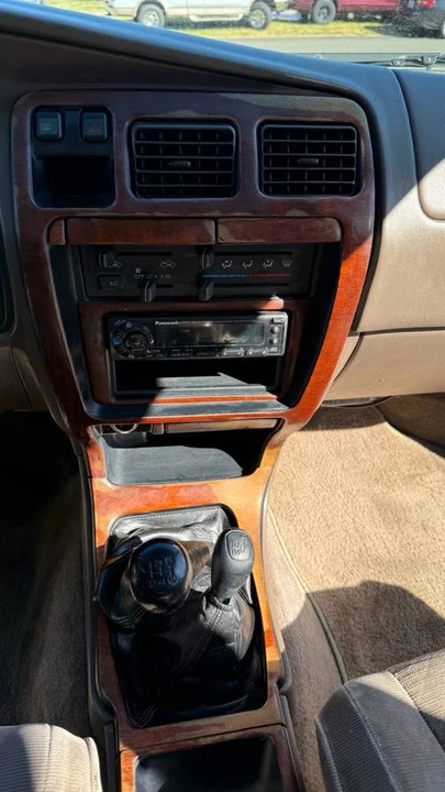 1996 Toyota 4Runner 3rd Gen - Image 11 of 24