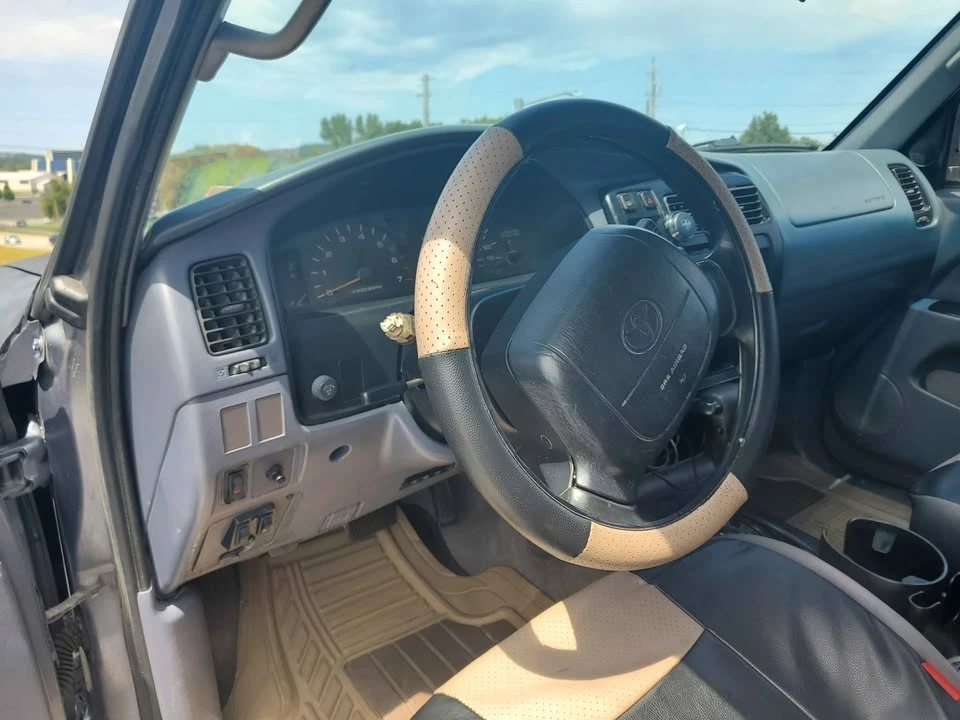 1996 Toyota 4Runner 3rd Gen - Image 8 of 13