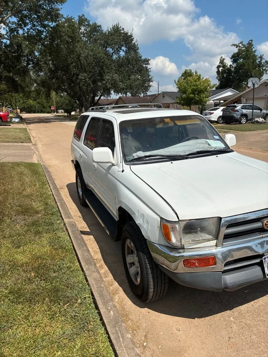 1996 Toyota 4Runner 3rd Gen - Image 2 of 9