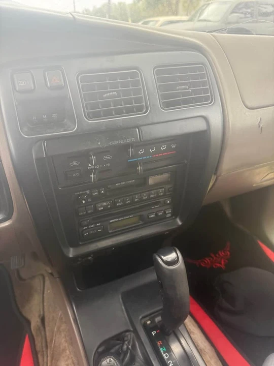 1996 Toyota 4Runner 3rd Gen - Image 11 of 15