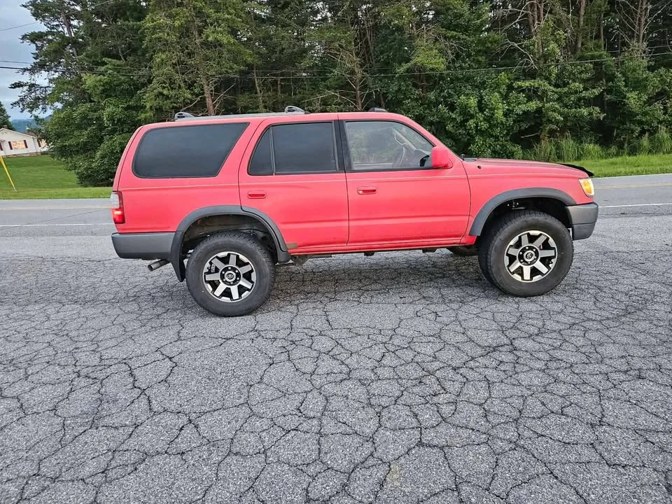 1996 Toyota 4Runner 3rd Gen - Image 2 of 14