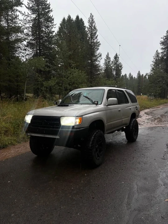 1996 Toyota 4Runner 3rd Gen - Image 2 of 10