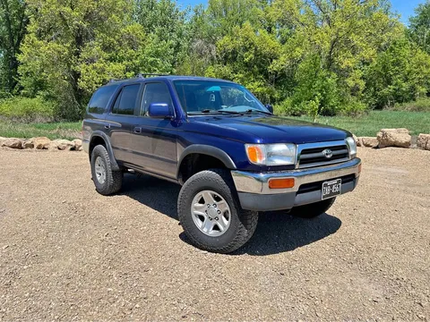 1996 Toyota 4Runner SR5 Sport Utility 4D