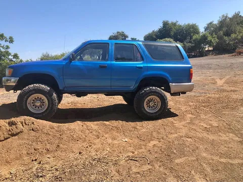 1996 Toyota 4Runner SR5 Sport Utility 4D