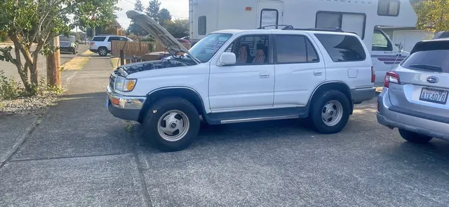 1996 Toyota 4Runner SR5 Sport Utility 4D