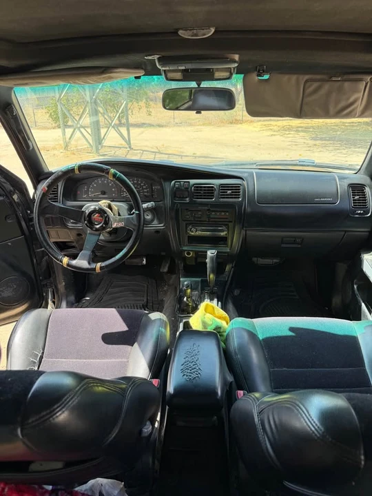 1996 Toyota 4Runner 3rd Gen - Image 9 of 13