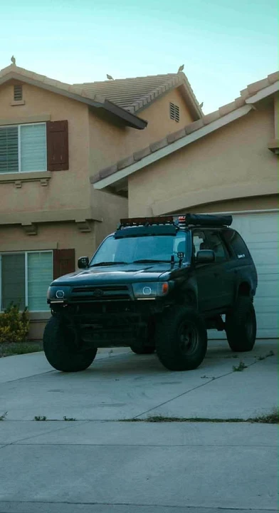 1996 Toyota 4Runner 3rd Gen - Image 2 of 9