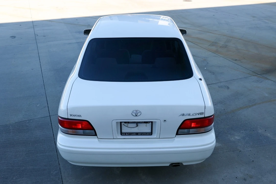 1996 Toyota Avalon 1st Gen - Image 7 of 21