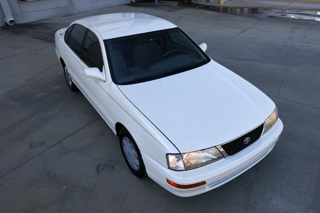 1996 Toyota Avalon 1st Gen - Image 15 of 21