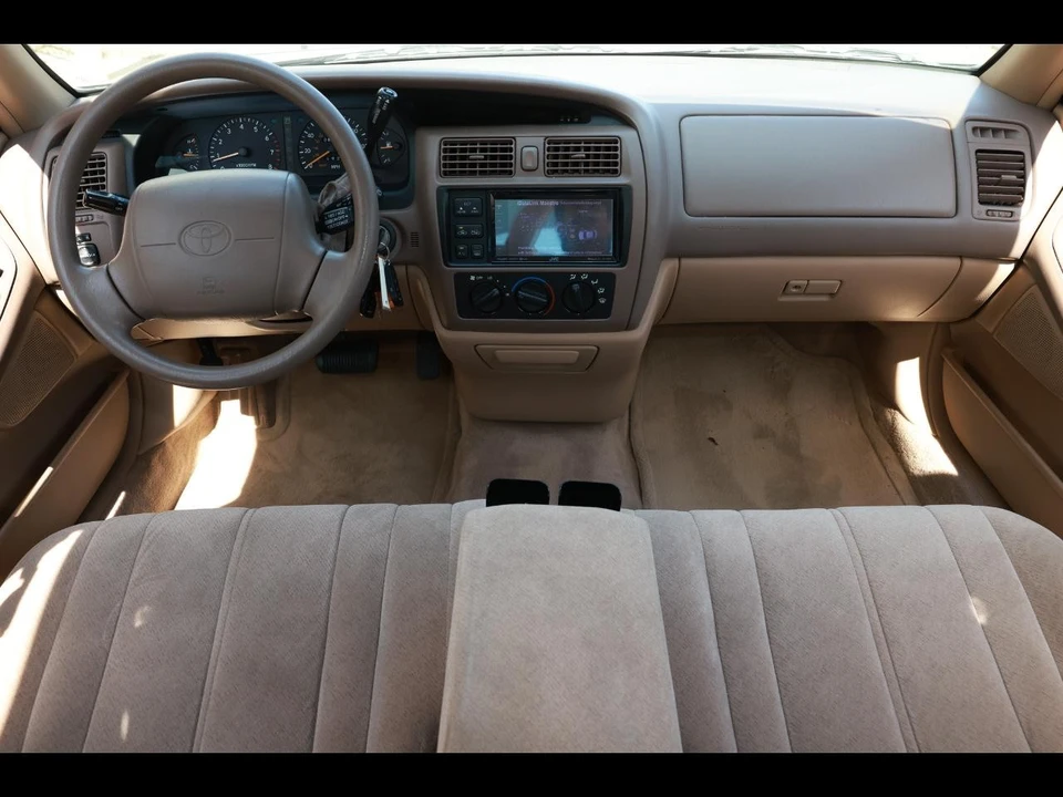 1996 Toyota Avalon 1st Gen - Image 2 of 21