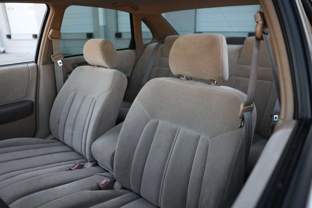 1996 Toyota Avalon 1st Gen - Image 6 of 21