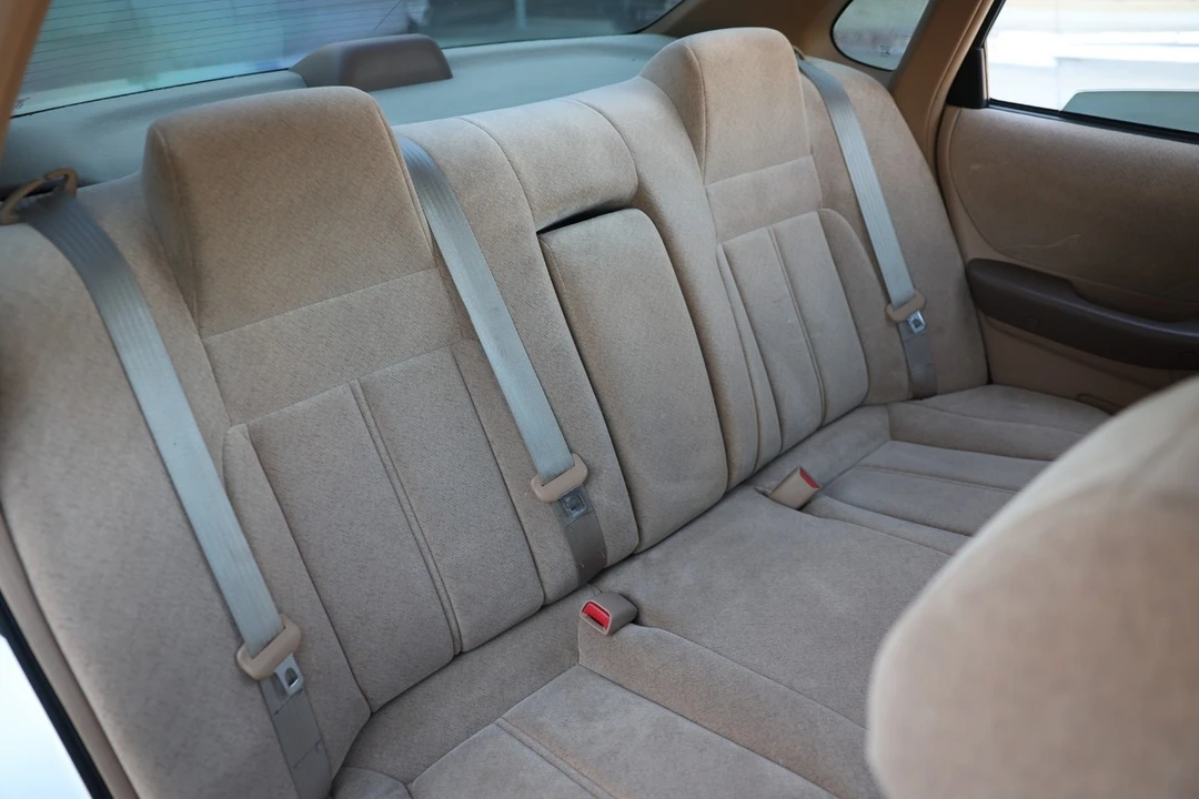 1996 Toyota Avalon 1st Gen - Image 14 of 21