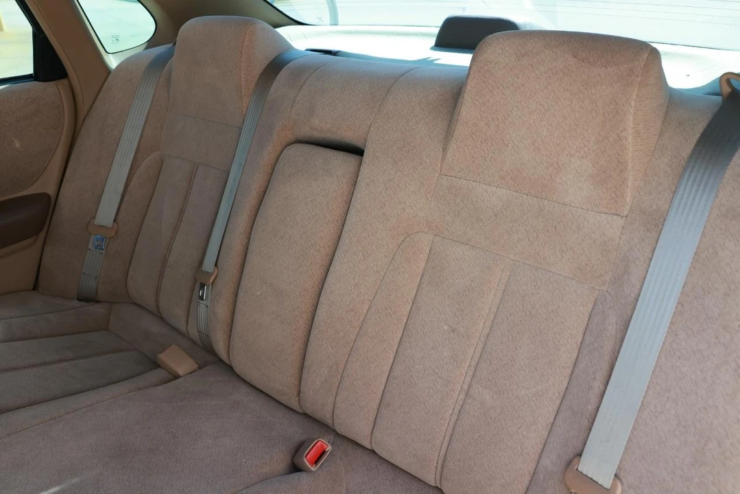 1996 Toyota Avalon 1st Gen - Image 8 of 21